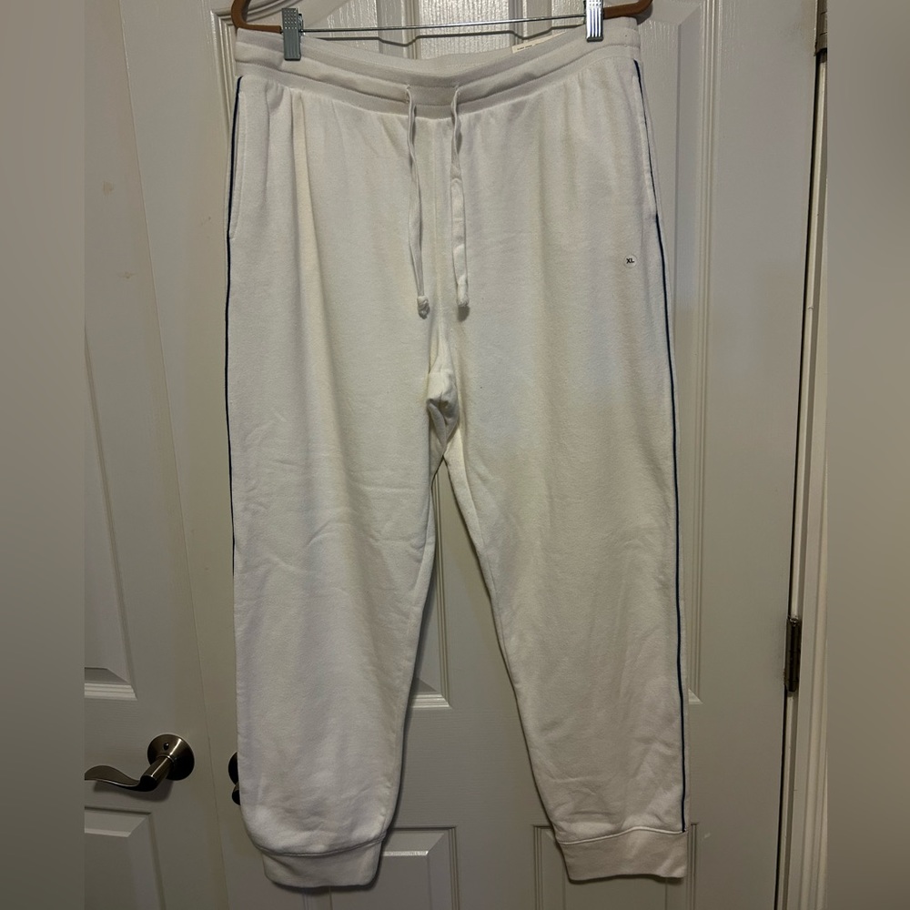 New American Eagle Sweatpants!